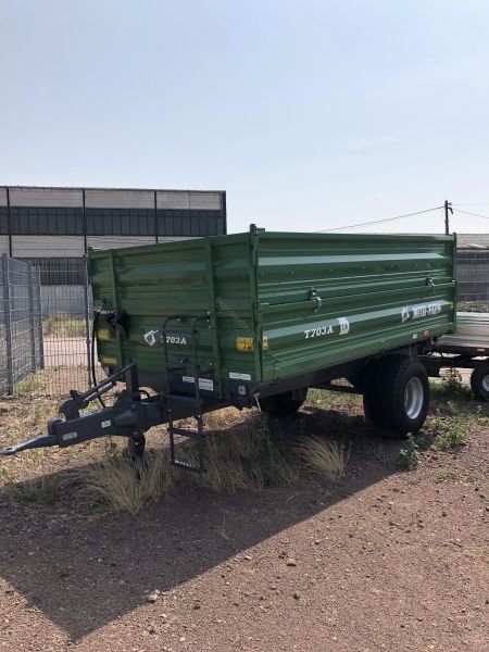 Einachs Dreiseitenkipper T703 | 3,8 Tonnen