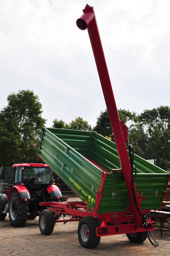 Überladeschnecke mit hydraulischem Antrieb T 461